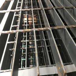 30mm x 3mm 41/100 Mild Steel Open Grill Steel Flooring Self Colour Open Steel Flooring