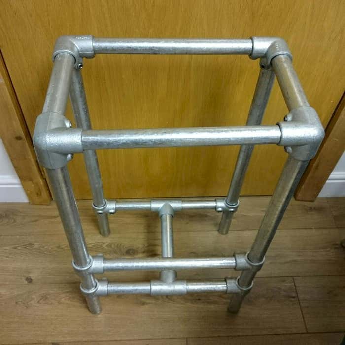 Tube Clamps - Size B TubeClamp Kits Stool