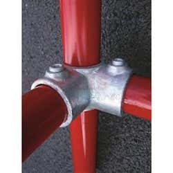 Tube Clamps - Fittings & Sockets 116 Three Way Through