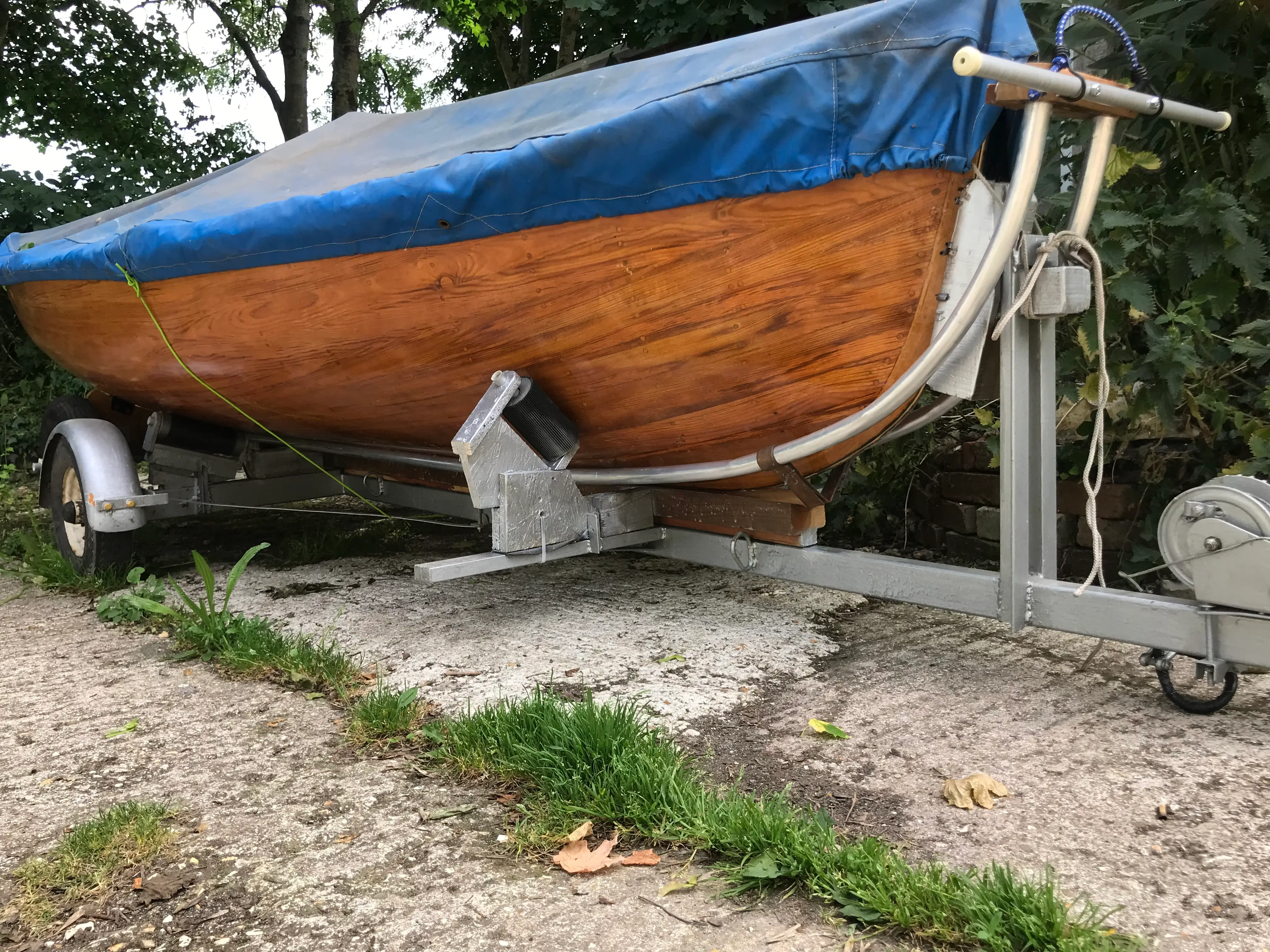 Fred - Custom Boat Launching Trailer Project Using Aluminium Tube