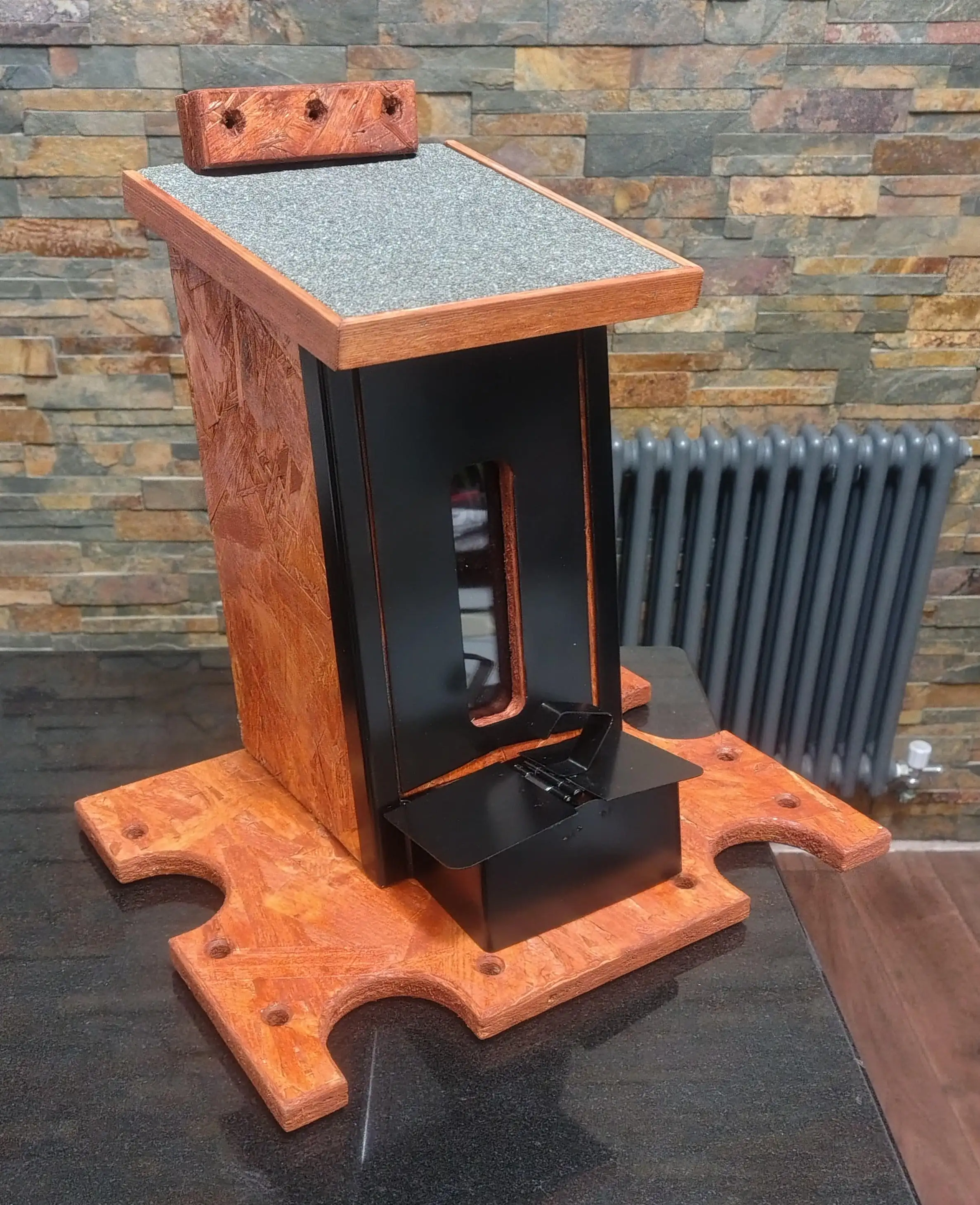 Richard Kemp - Squirrel Proof and Conservation Ready