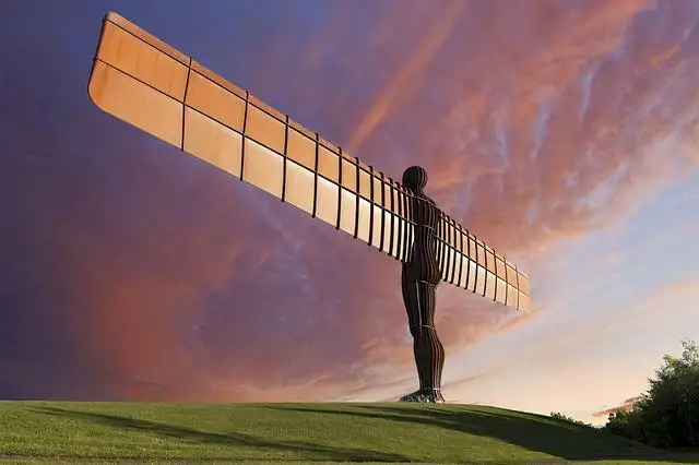 angel of the north metals4U top 10 sculptures